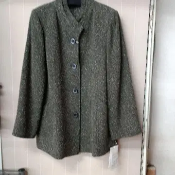 새상품 여성 올리브 그린 테일러드 자켓 L 사이즈