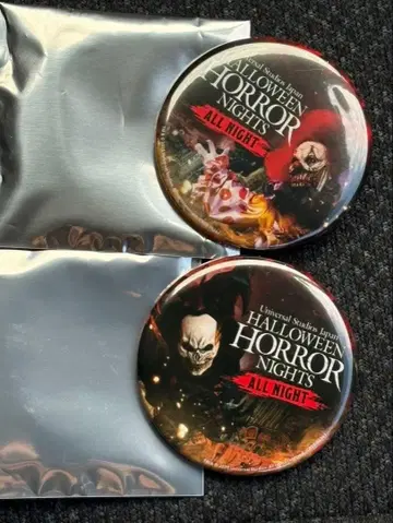 USJ 할로윈 호러 나이트 올나이트 캔뱃지 2개 세트