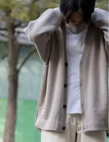 YOKE 캐시미어 가디건 베이지