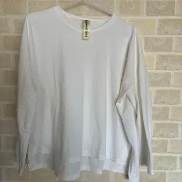 나곤스탠스 박스 T셔츠 화이트 긴팔 코튼