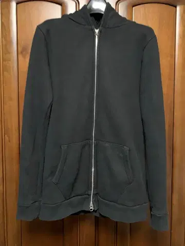 LED RECHWE 레드 리 블랙 후드티