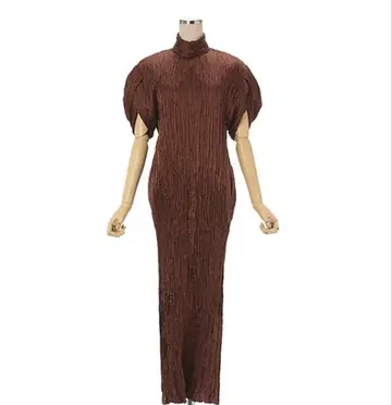 마메 쿠로고시 플리츠 원피스