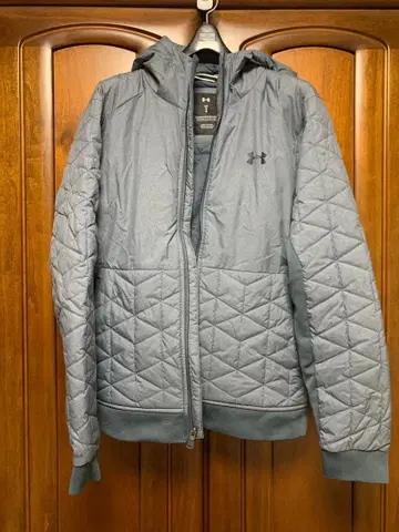 언더아머 충전솜 퀼팅 자켓 골프 스포츠
