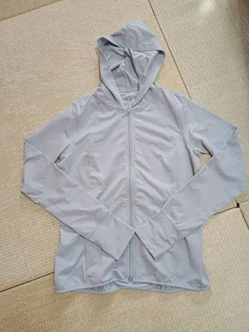 그레이 후드 부착 여성용 후드티