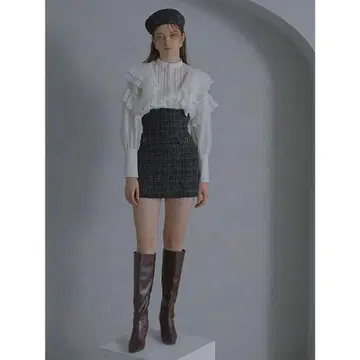 트위드 블랙 미니 스커트