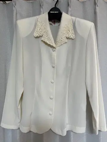 LE-FLUY 블라우스