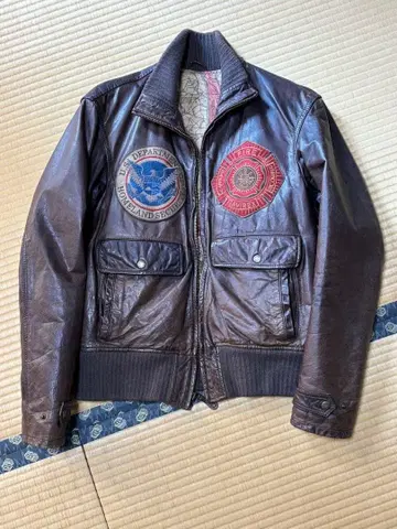 아비렉스 브라운 가죽 자켓