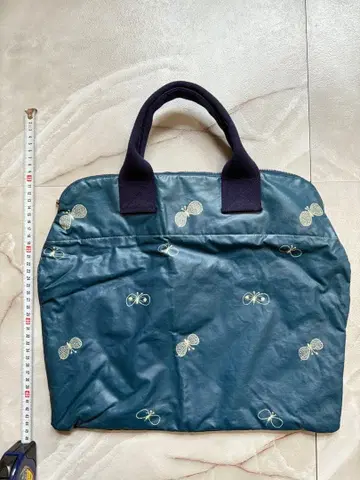 미나 페르호넨 백