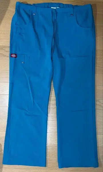 Dickies 컬러 팬츠 에메랄드 그린