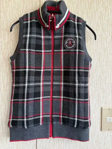 [미사용] 골프용 마운싱 리버서블 충전솜 베스트