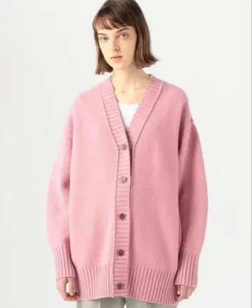 투모로우랜드 MACPHEE 라무 캐시미어 V넥 가디건 핑크