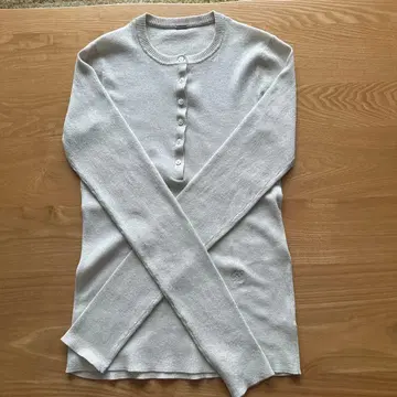 미라 오웬 헨리넥 시어 리브 니트 풀오버