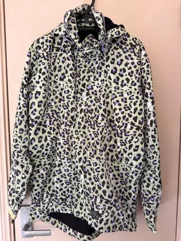 BAL 레오파드 자켓 형광색 남성용 M 중고