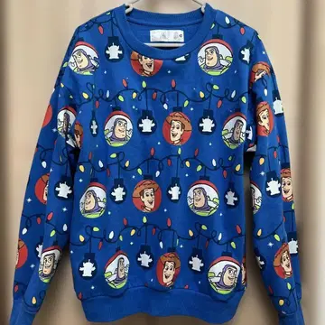 디즈니 토이스토리 크리스마스 코디 빛나는 상의 의류