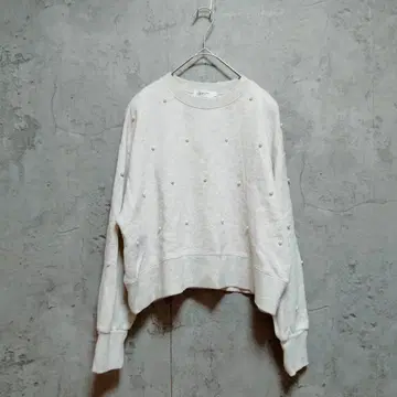 데셍 트레이닝복 크롭 속기모 펄 장식 맨투맨 라이트 그레이