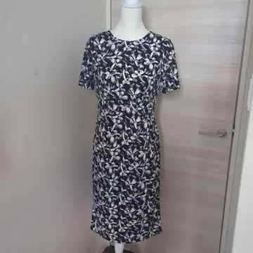 새상품 쿠 드 샹스 원피스