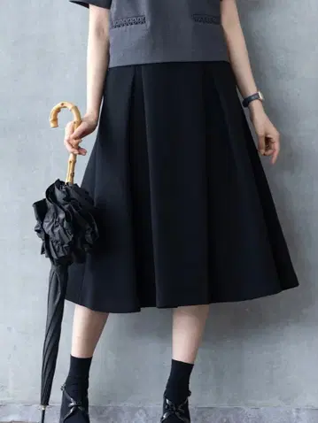 아메노치하레 폼 플레어 스커트