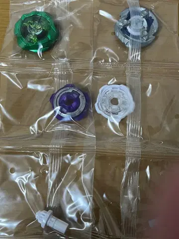 베이블레이드 샤크길 골렘락 미개봉 2