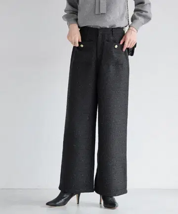 [ 미사용 새상품 ] 버튼 디자인 라메 트위드 와이드 팬츠 PM 사이즈