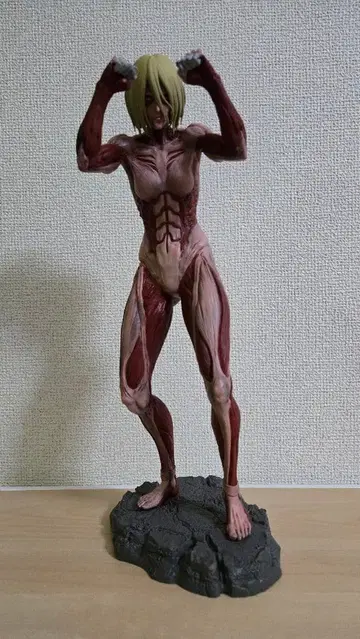 제일복권 진격의 거인 ~벽 바깥의 세계~ A상 여성형 거인