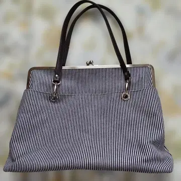 중고 아야노코지 가마구치 토트백 A4