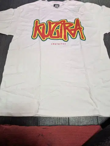 KUZIRA T셔츠 화이트