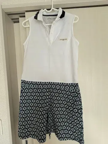 타미힐피거 슬리브리스 원피스