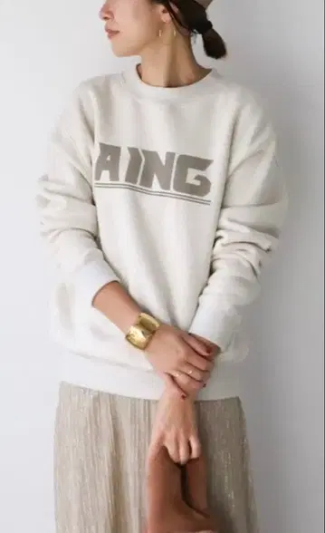 마이카앤딜 로고 트레이닝복