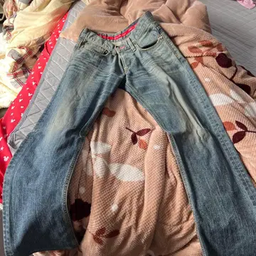 EDGE of BLUE JEANS 라이트 블루 데님