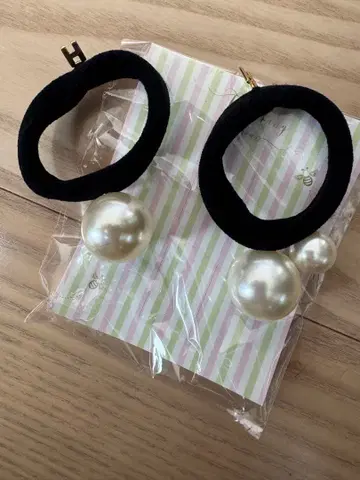 THE HANY Bijoux 펄 스크런치 헤어 액세서리