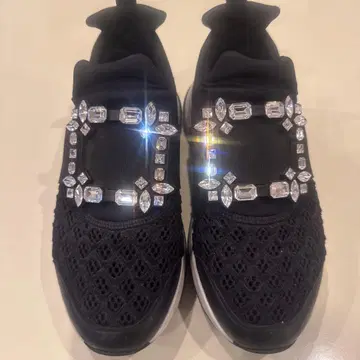 로저 비비에 블랙 스니커즈 36