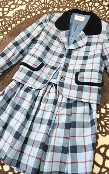 MILK 밀크 셋업 체크 새상품급 굿걸 GOOD GIRL