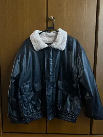 보아 안감 부착 블랙 가죽 자켓 한국 브랜드 당일 발송 가능