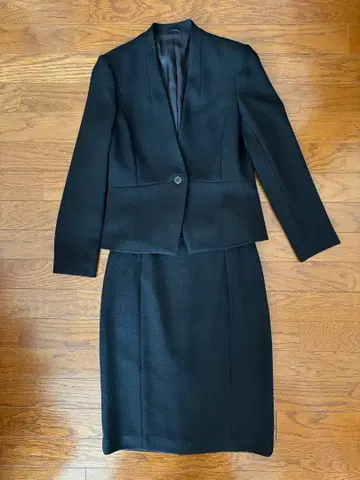 아나이 정장 세트 흑먹색 38 사이즈