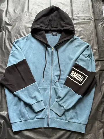 BMSG 투톤 지퍼 후드티 BLUE