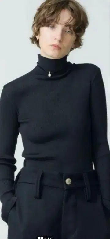 AURALEE 오라리 론 헤르만 터틀넥 리브 니트