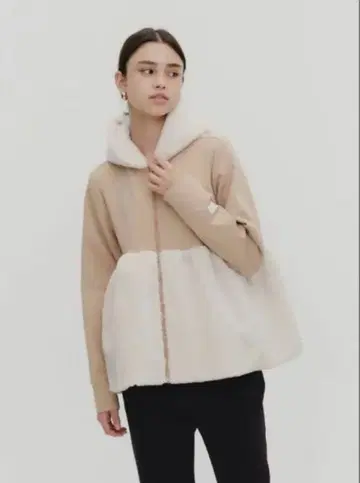 미사용 yori 복슬복슬 보아 티셔츠 후드티 아우터 후드티