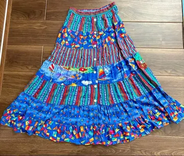 빈티지 올 패턴 스커트 화려함