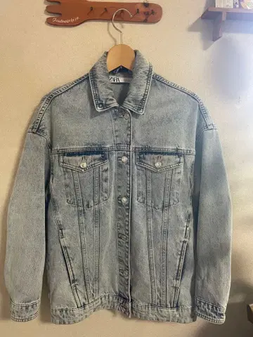 ZARA 라이트 블루 데님 자켓