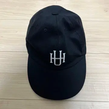 UNNAMED HEADWEAR MIDDLE 블랙