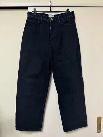 EVCON 5POCKET TUCK WIDE DENIM PANTS