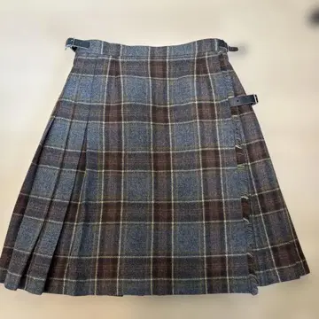 GLEN NEVIS 체크 무늬 플리츠 스커트 M 사이즈