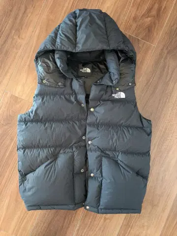 거의 새상품 THE NORTH FACE 캠핑 시에라 베스트 블랙 L