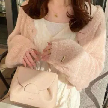 ogue. 샤기 니트 가디건 핑크 니트 V넥 긴팔