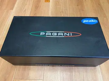 PEAKO 1/18 파가니 존다 칭쿠에 오렌지