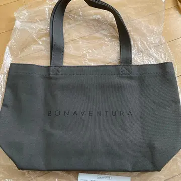 보나벤츄라 토트백 미디엄 새상품