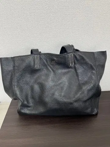 SHIPS JET BLUE 블랙 가죽 토트백