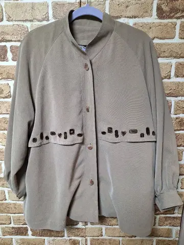 거의 미사용! 여성용 베이지 노카라 자켓 하프 코트 라이너 포함