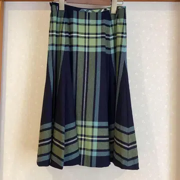 요크랜드 플레어 스커트 7호