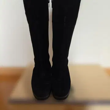 블랙 스웨이드 롱 부츠